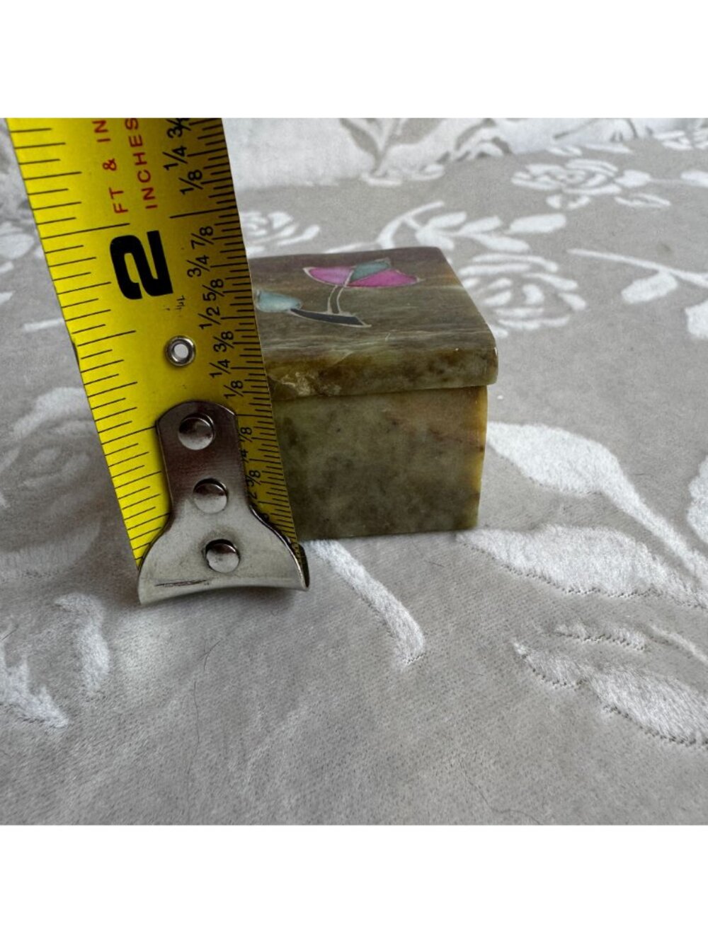 Trinket Box Mother of Pearl Inlay Marble Soapstone 2" Pink Vtg Made in India - Picture 5 of 7